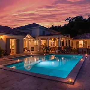 https://habitation-saint-charles.comcaribbean.com